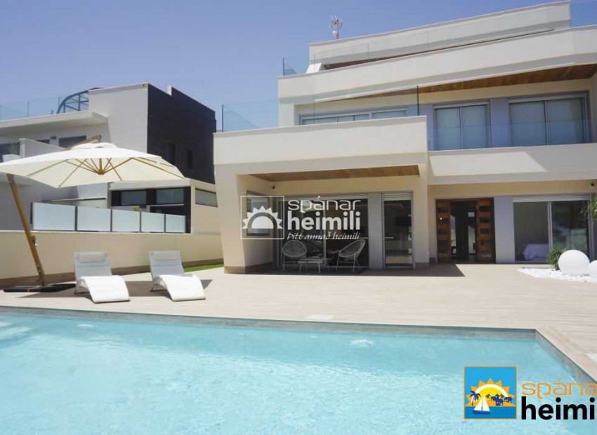 New Build - Detached house -
Campoamor/Las Ramblas