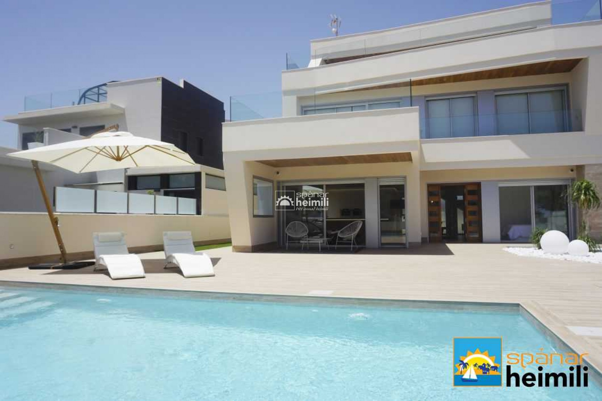 New Build - Detached house -
Campoamor/Las Ramblas