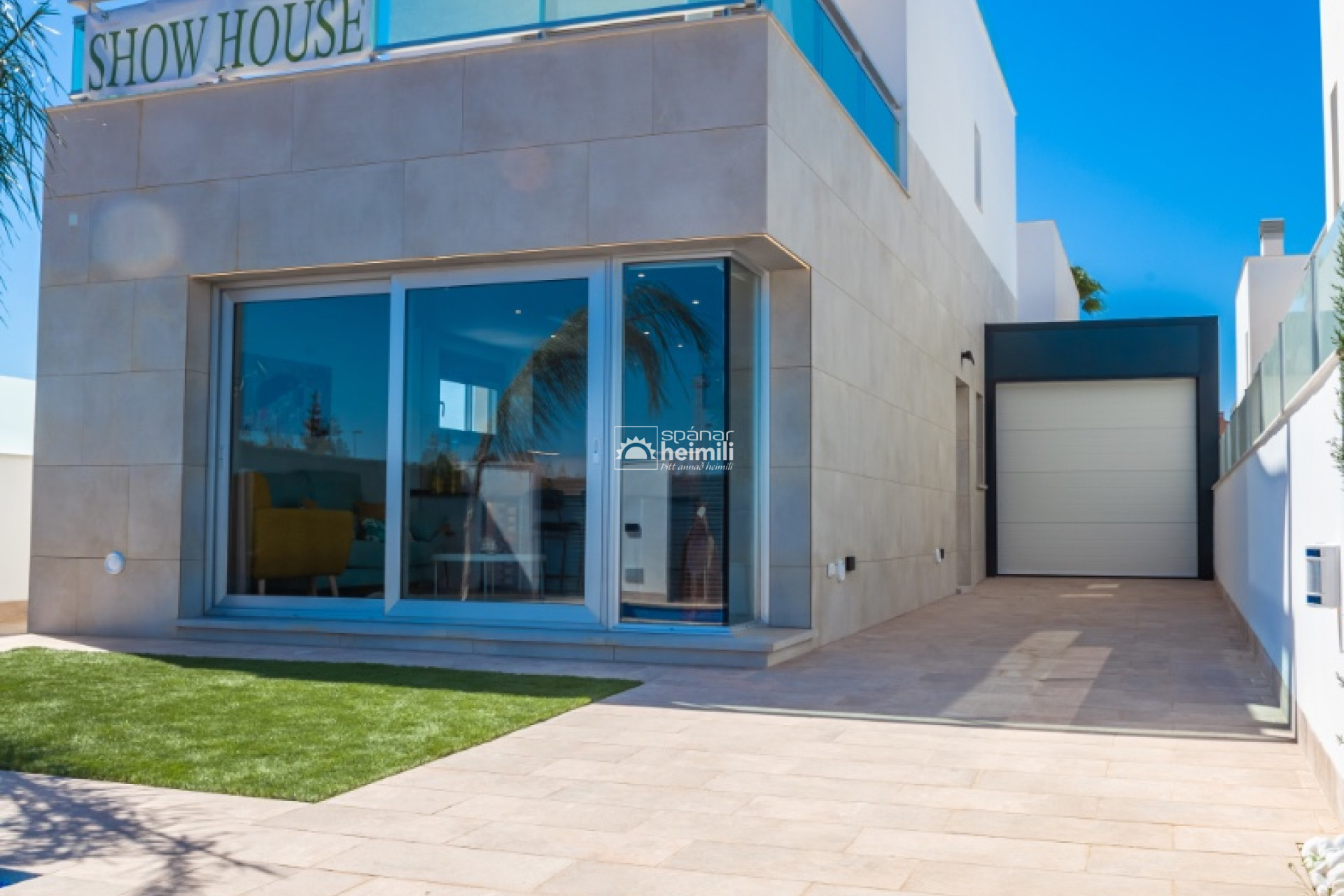 New Build - Detached house -
Los Alcazares