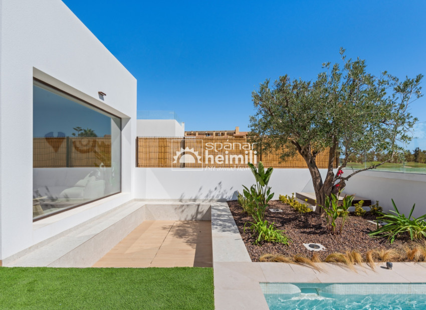 New Build - Detached house -
Los Alcazares