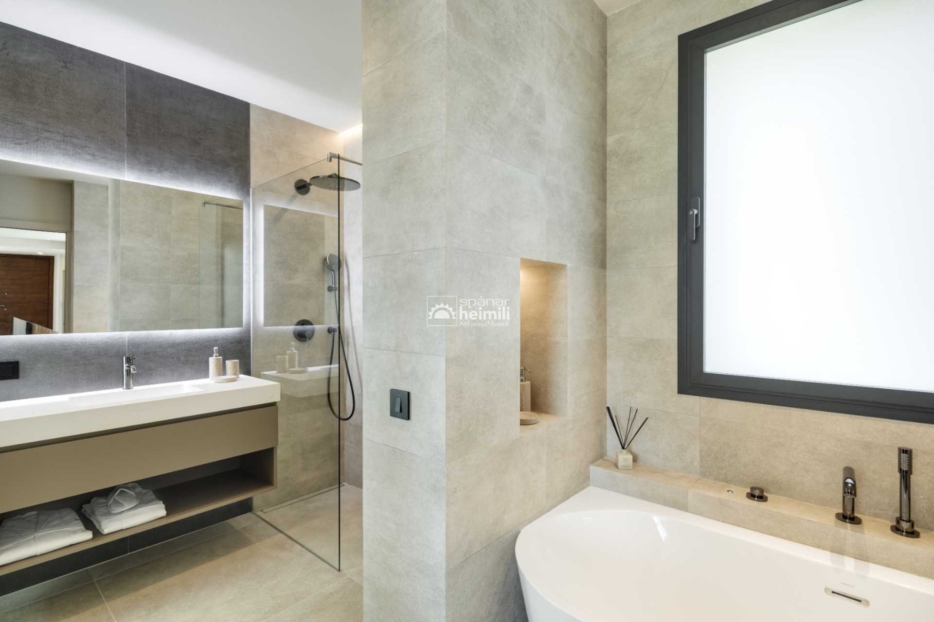 New Build - Detached house -
Malaga - Marbella