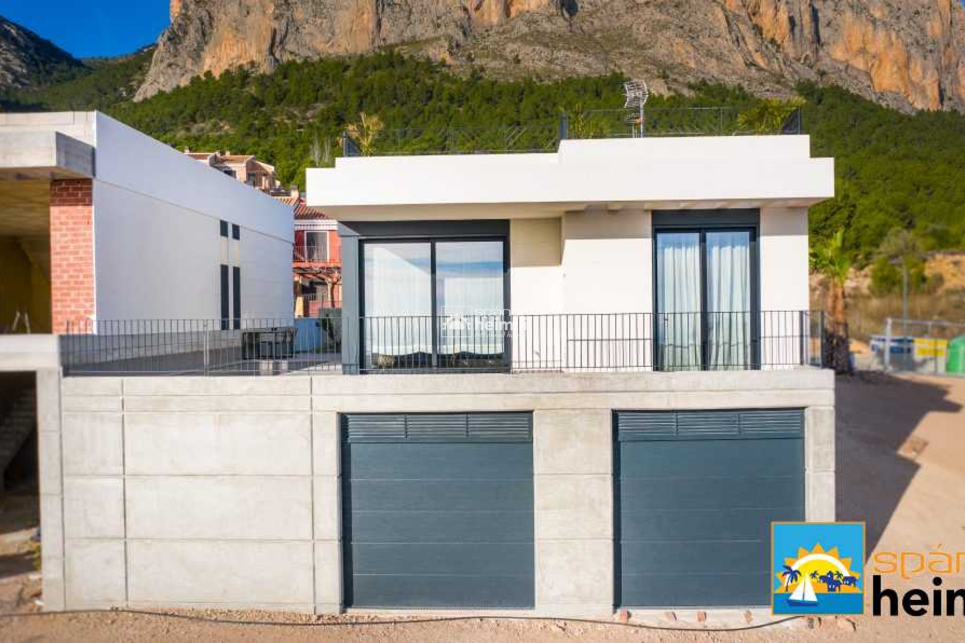 New Build - Detached house -
Polop de la Marina  - polop