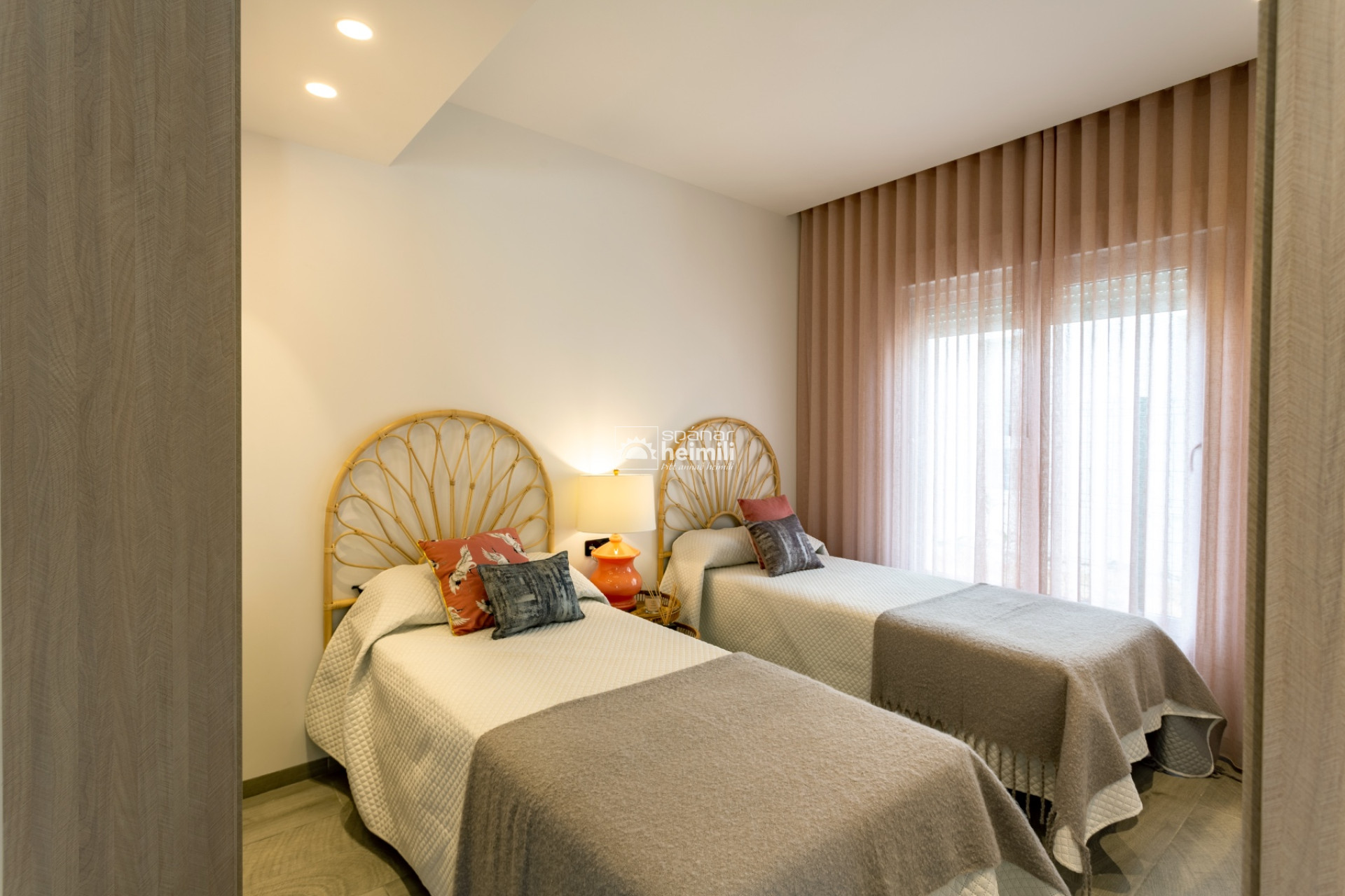 New Build - Semi-detached house -
La Finca