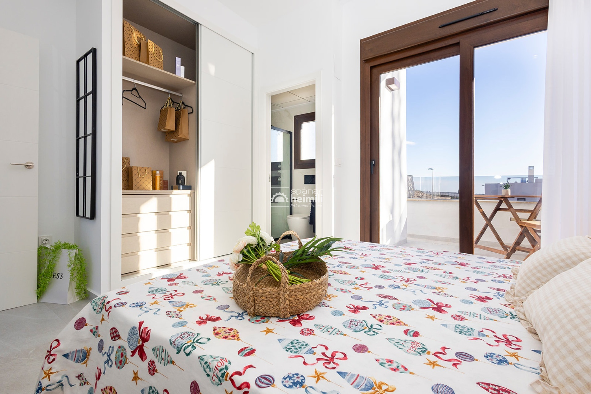 New Build - Townhouse -
Vistabella