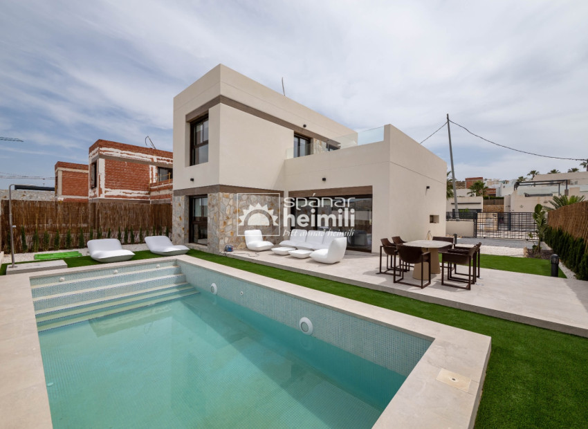 New Build - Villa -
La Finca