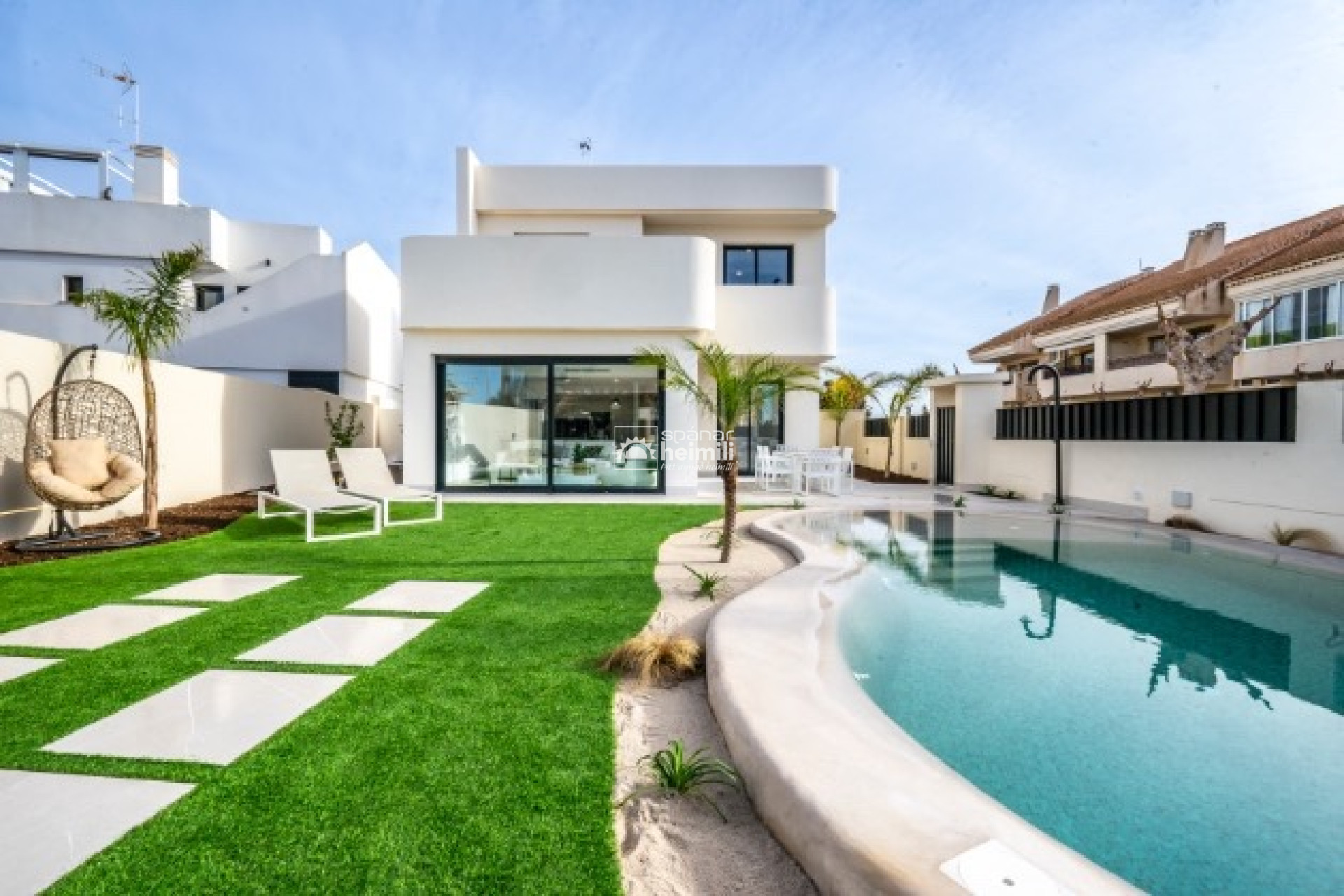 New Build - Villa -
Roldán