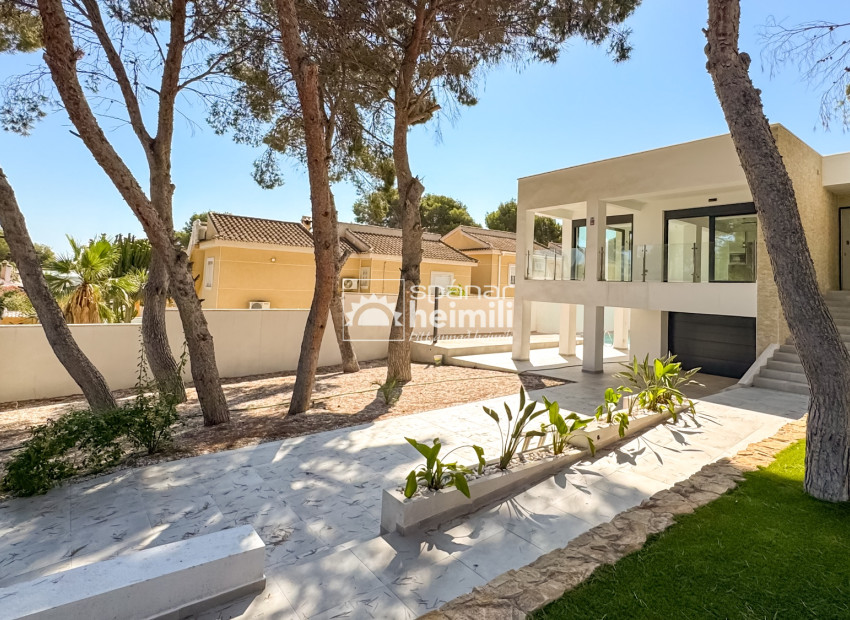 Nieuwbouw - Villa -
Los Altos/Los Balcones