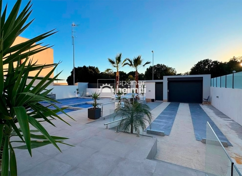 Nieuwbouw - Villa -
Quesada/Benijofar