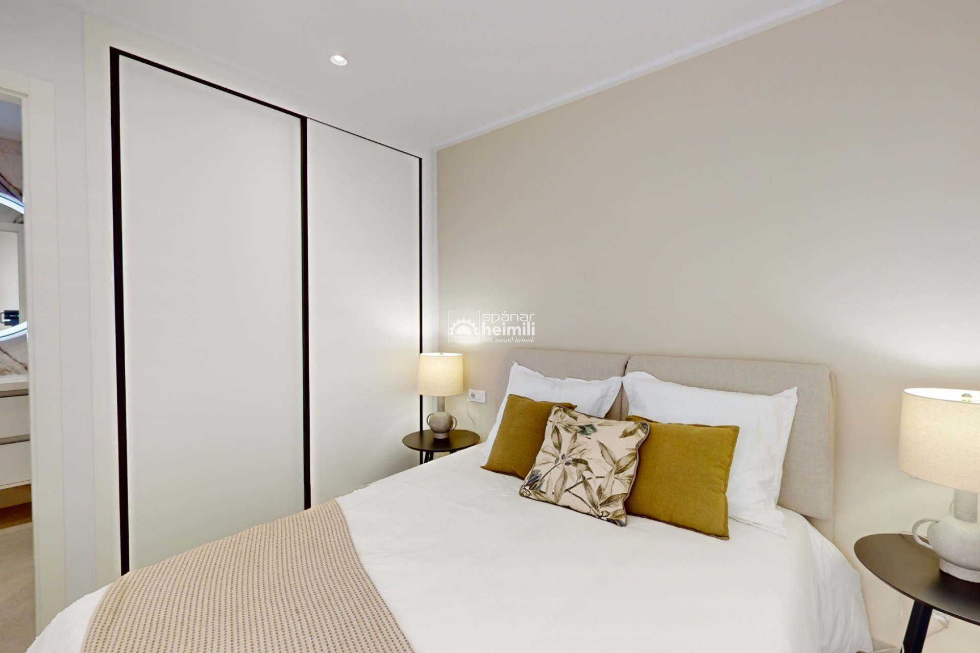 Nouvelle construction - Appartement -
El Raso