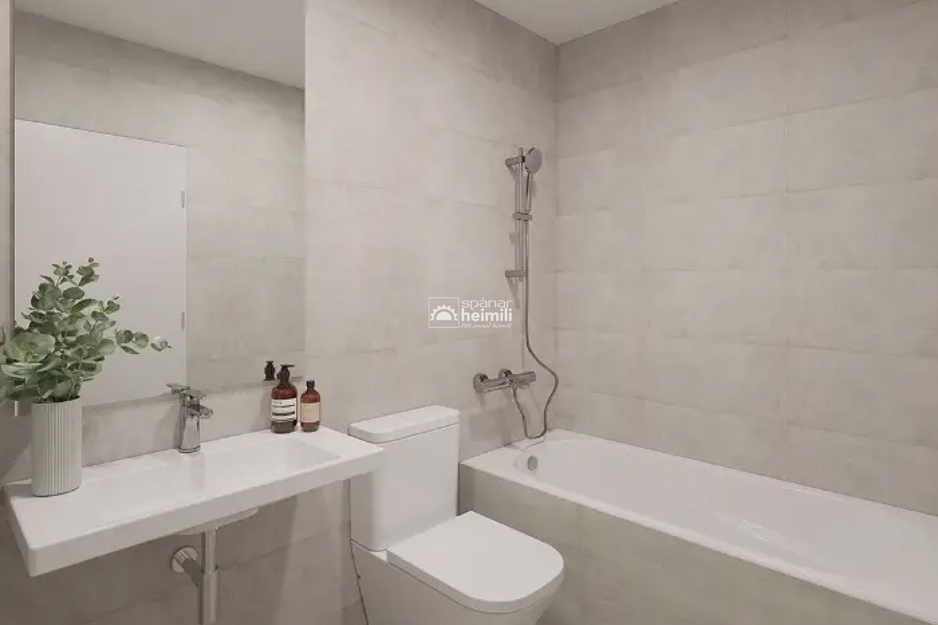 Nouvelle construction - Appartement -
Région d' Alicante - Alicante