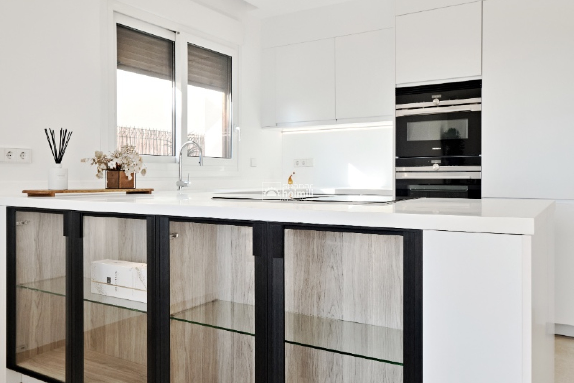 Nouvelle construction - Maison jumelée d’un côté -
Cabo Roig