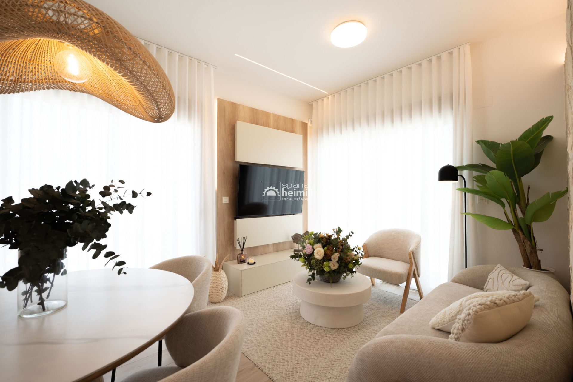 Nouvelle construction - Maison jumelée d’un côté -
Los Alcazares