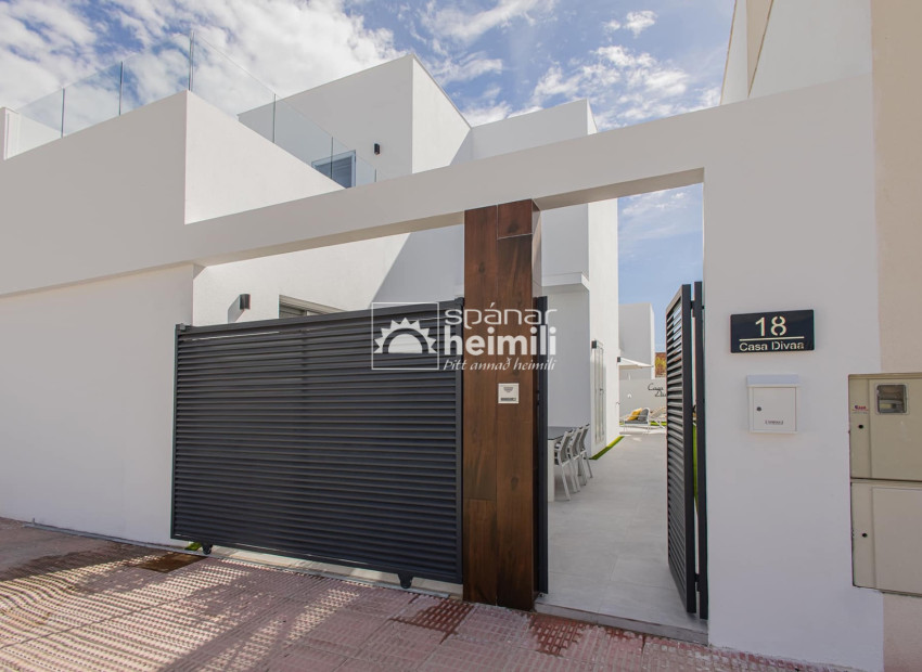 Nouvelle construction - Villa -
Daya Nueva/Dolores