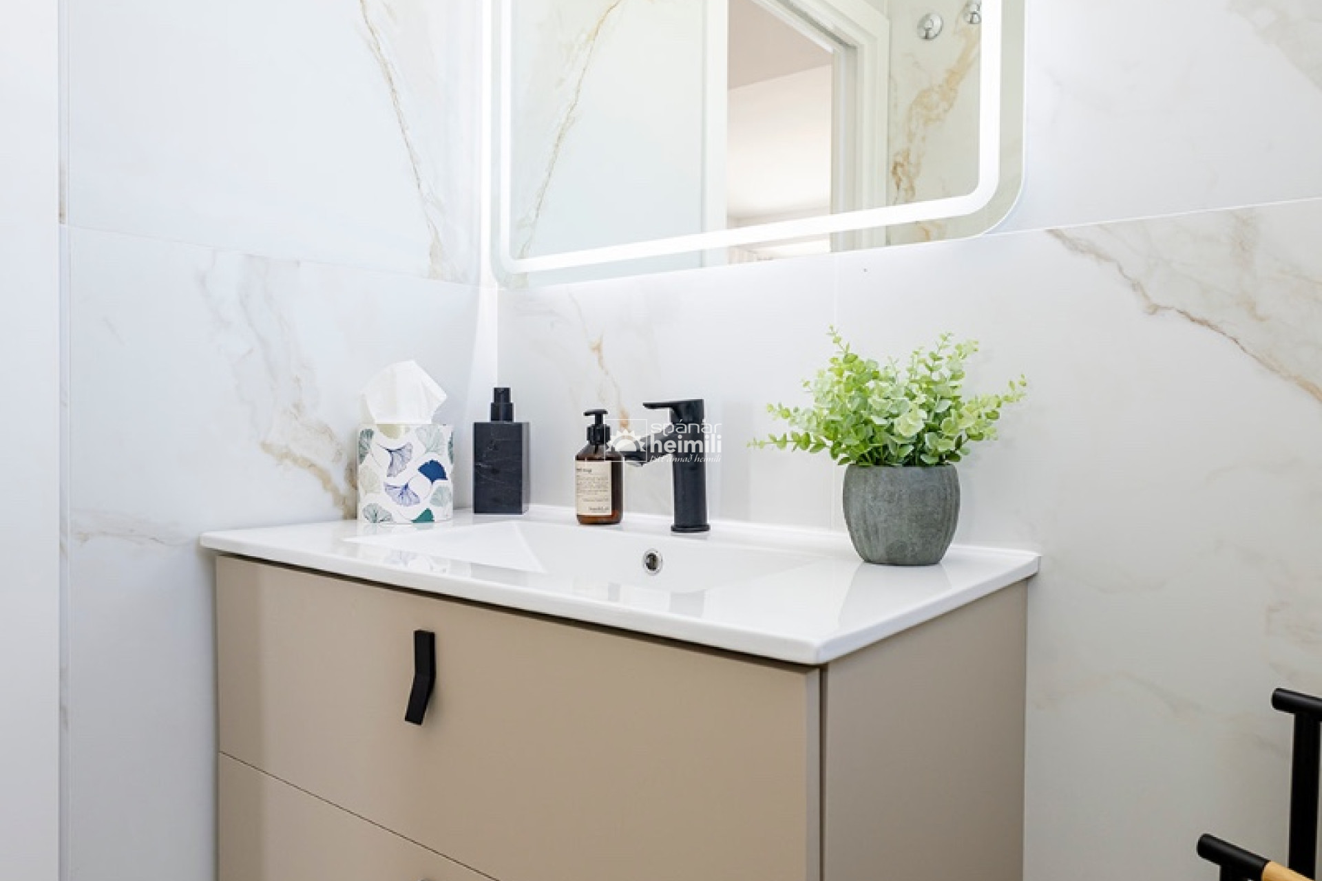 Nouvelle construction - Villa -
La Nucia/Polop - Polop 