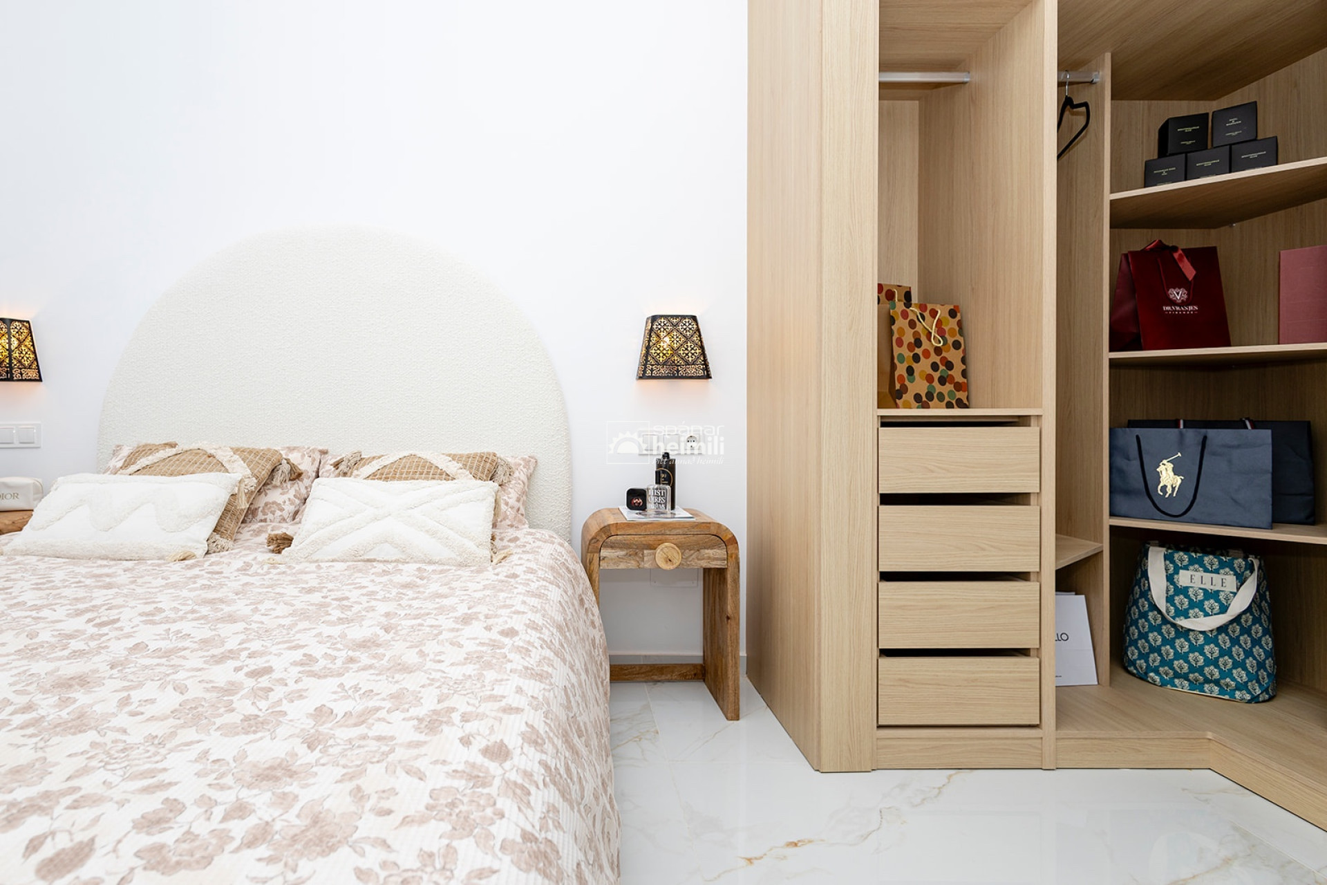 Nouvelle construction - Villa -
La Nucia/Polop - Polop 