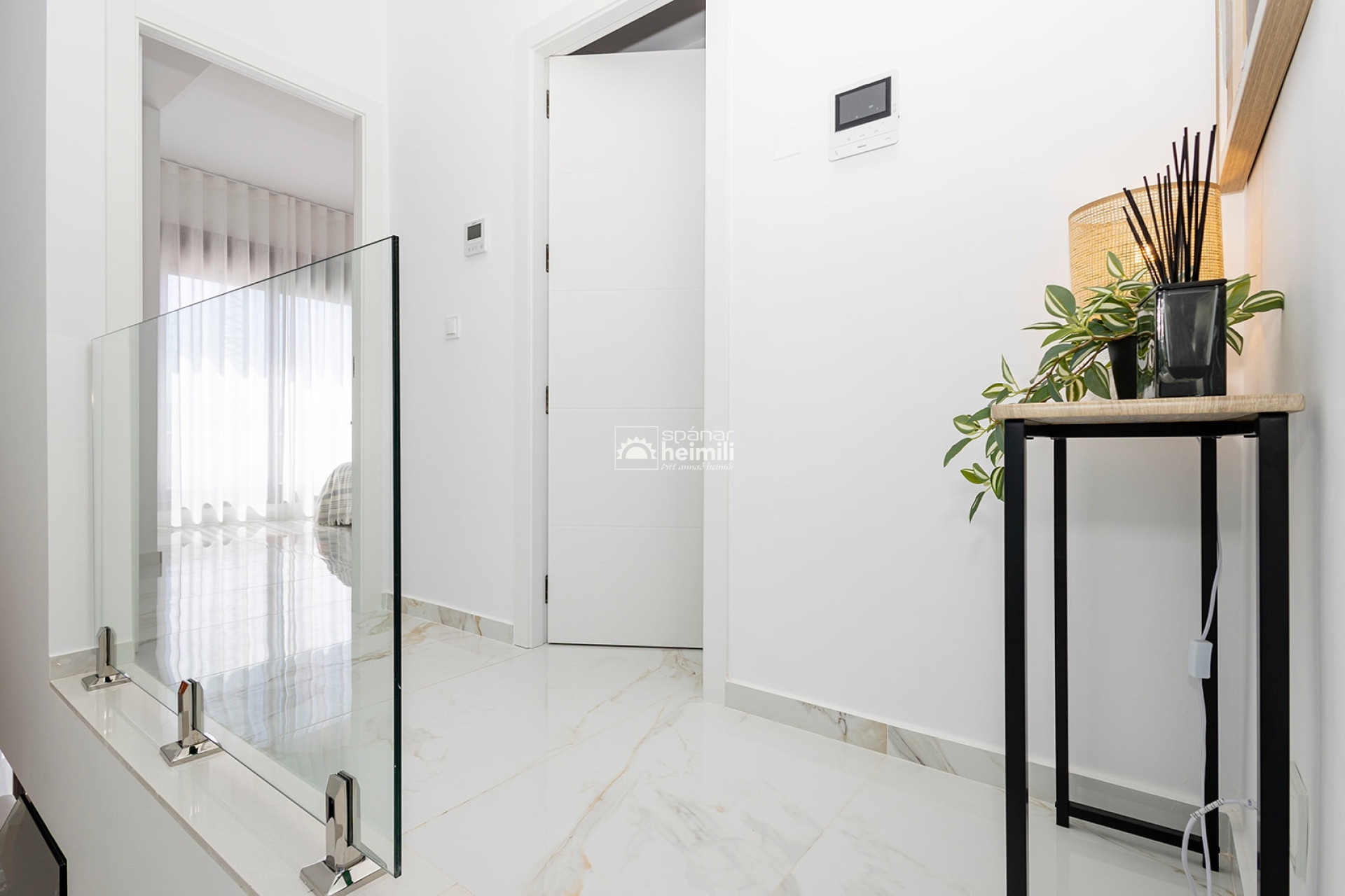 Nouvelle construction - Villa -
La Nucia/Polop - Polop 