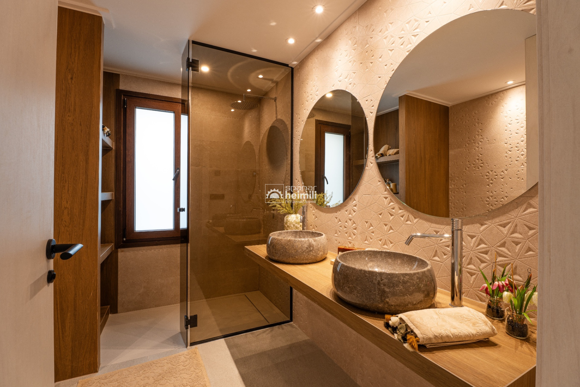 Nowy budynek -  -
La Finca