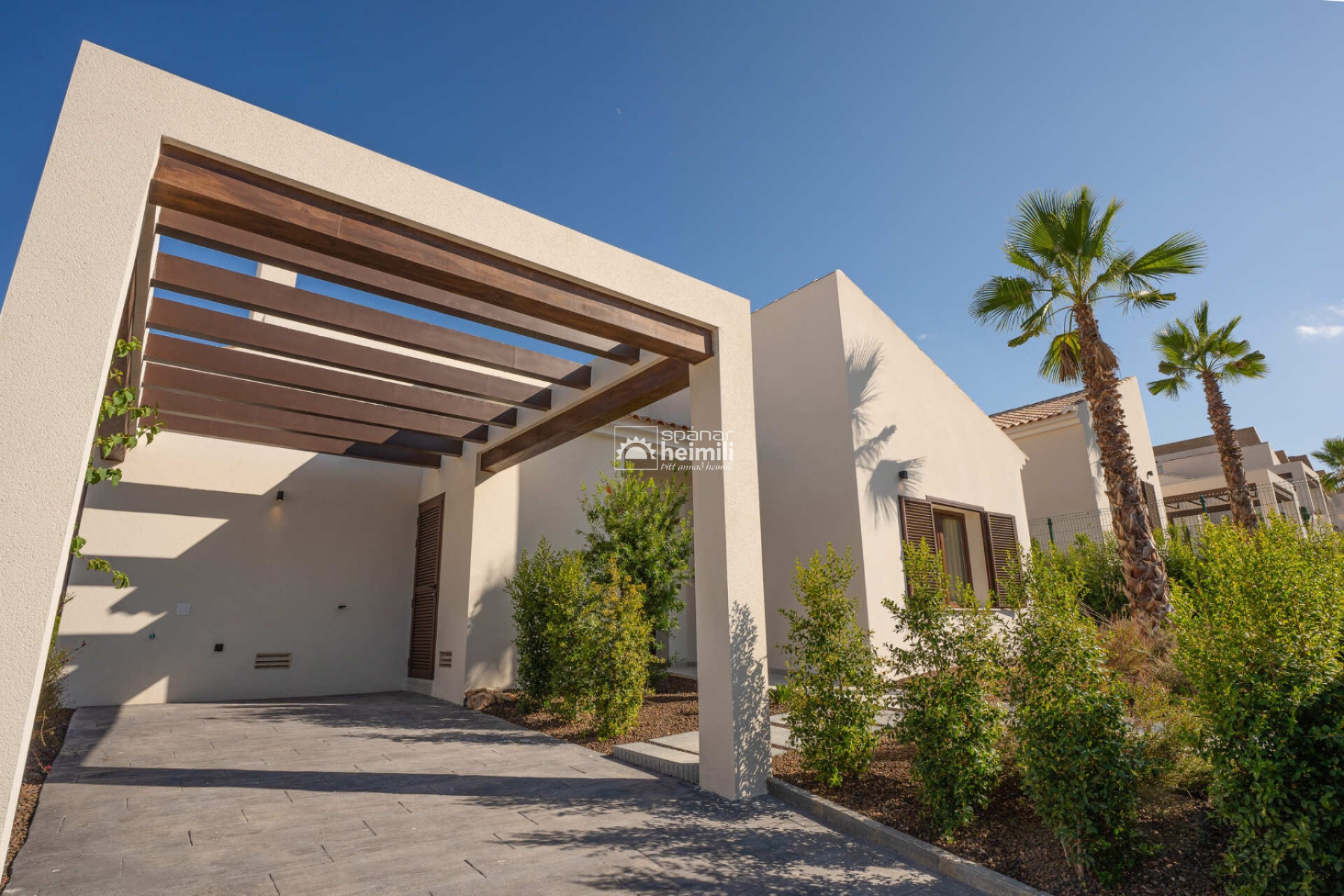 Nowy budynek -  -
La Finca