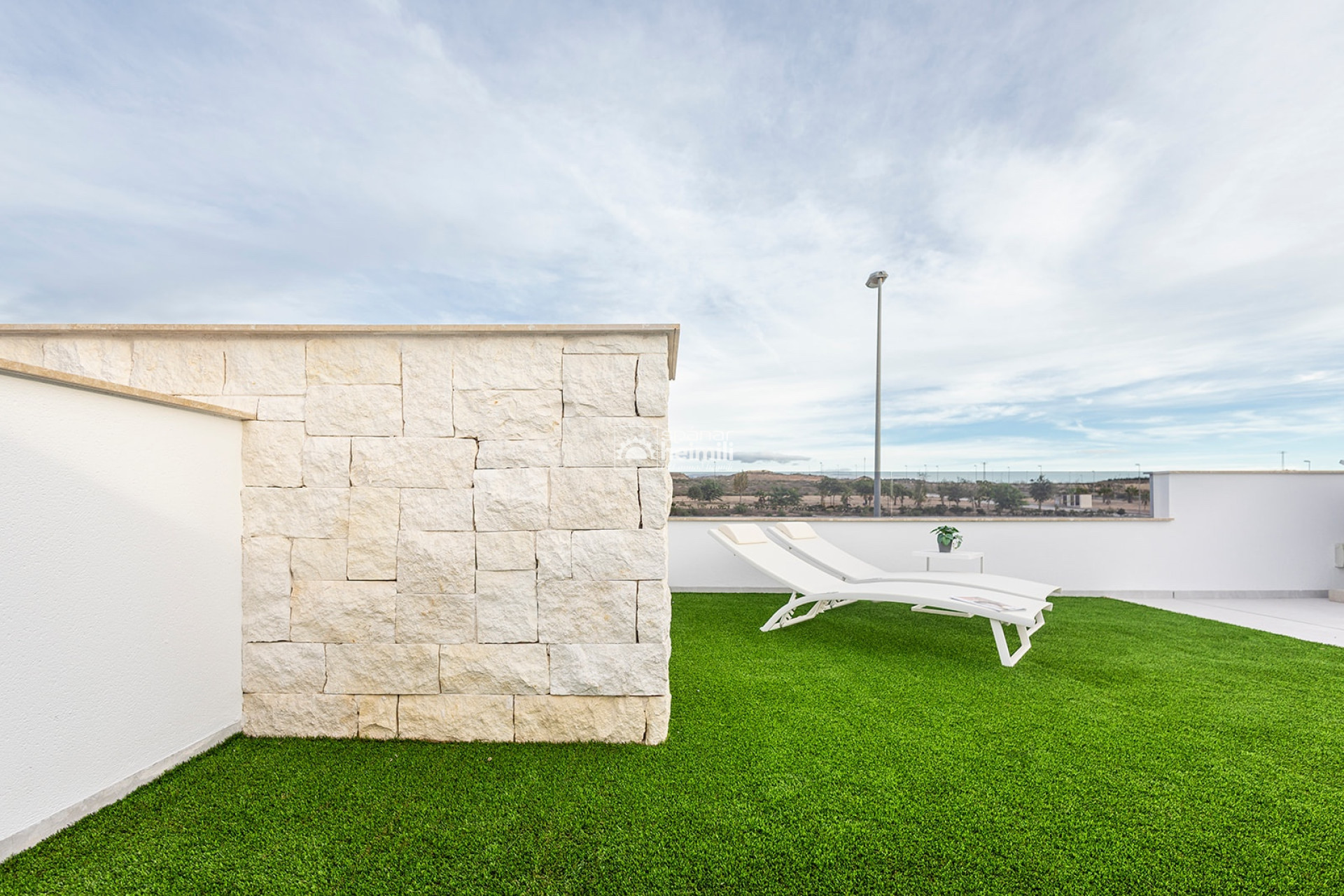 Nowy budynek - Półdom bliźniak -
Vistabella