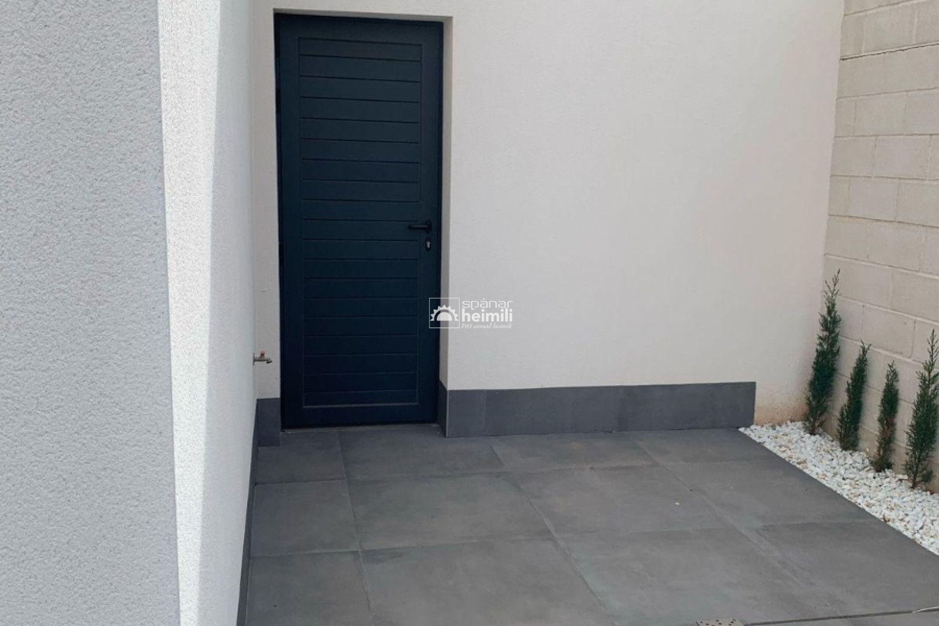 Nowy budynek - Willa -
Cartagena