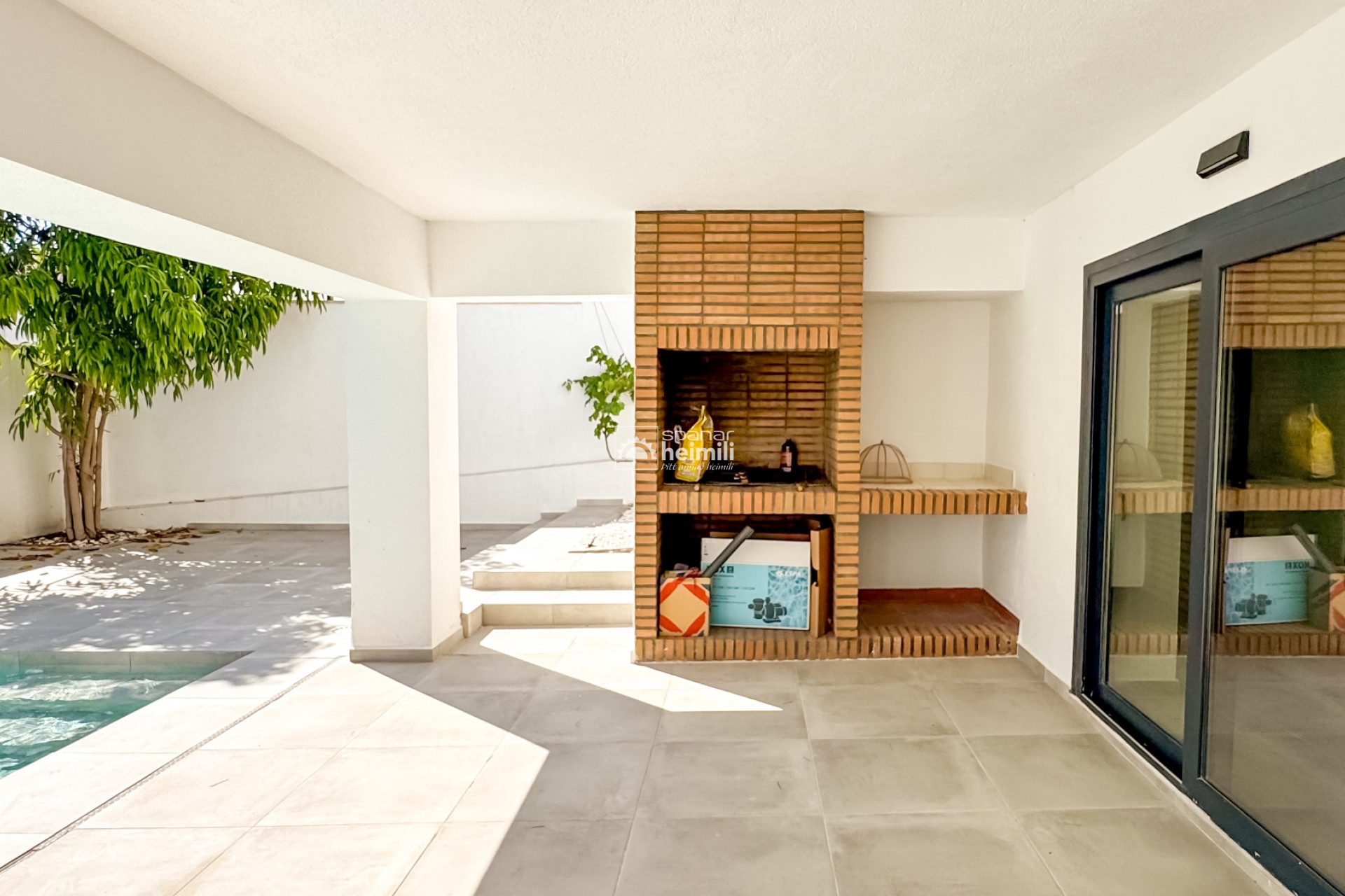 Nowy budynek - Willa -
Los Altos/Los Balcones