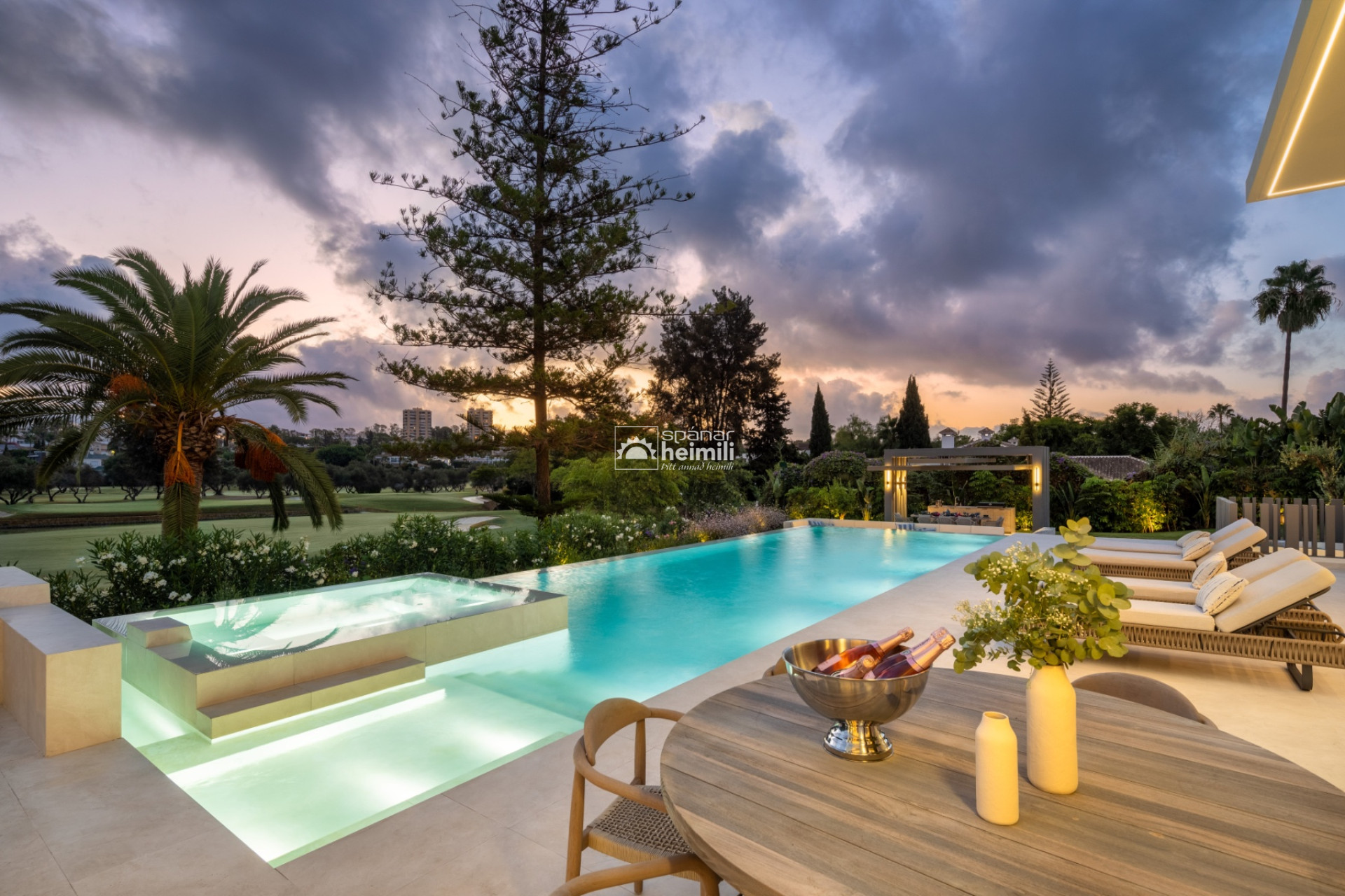 Nowy budynek - Willa -
Malaga - Marbella