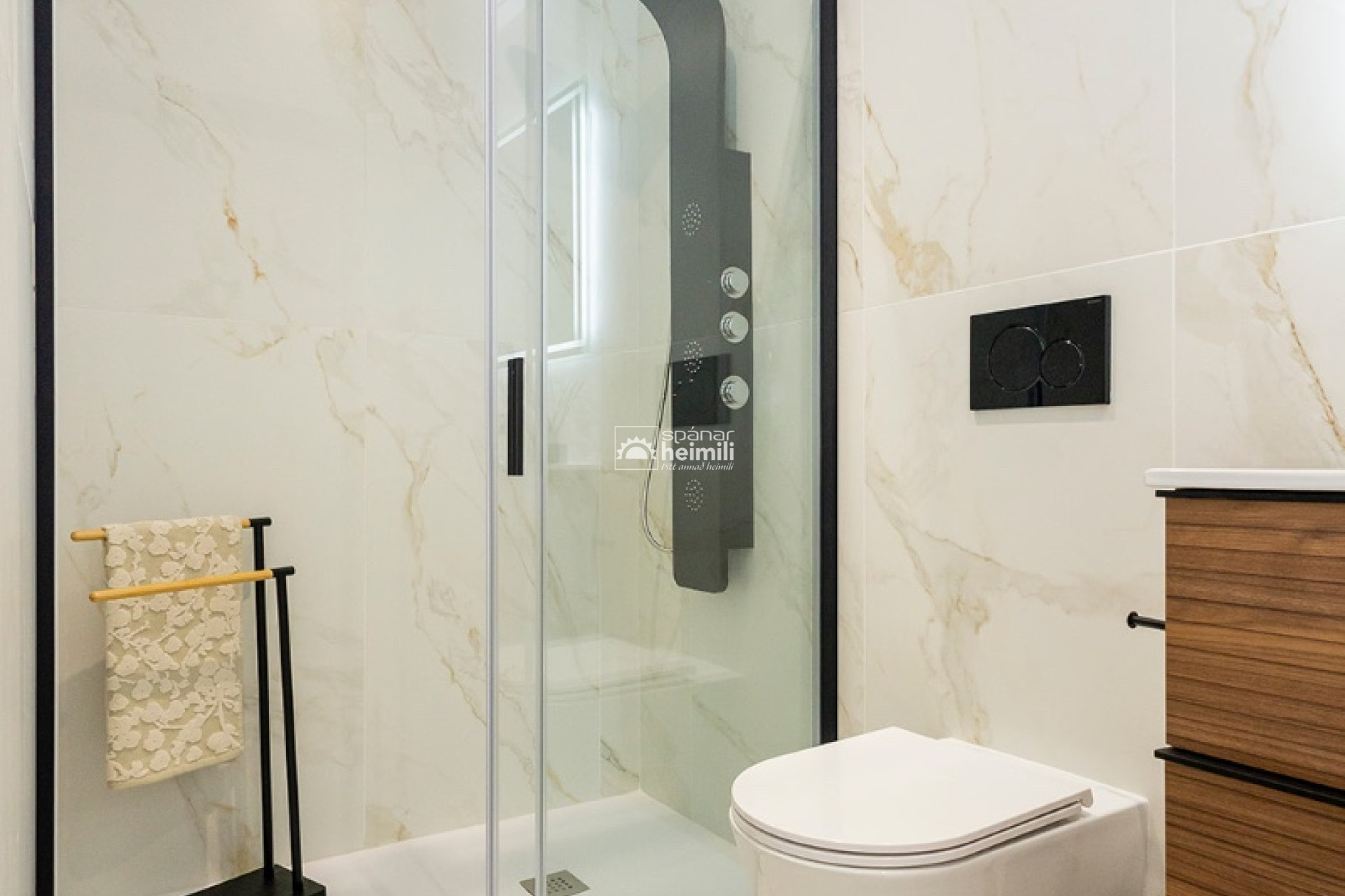 Nybyggeri - Halvåbent hus -
Vistabella