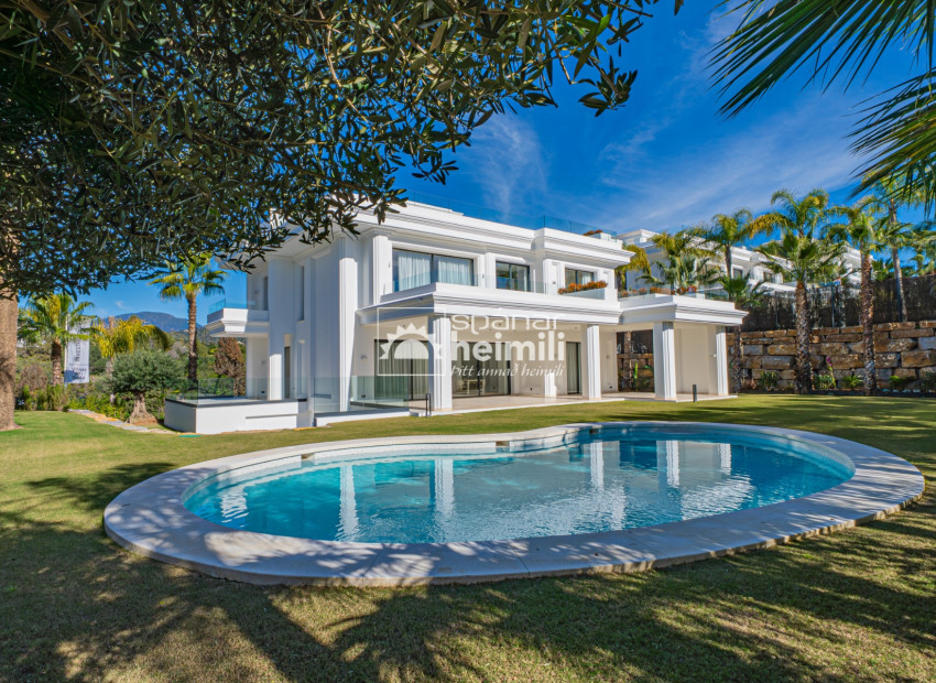 Nybyggeri - Villa -
Málaga/Marbella - Marbella