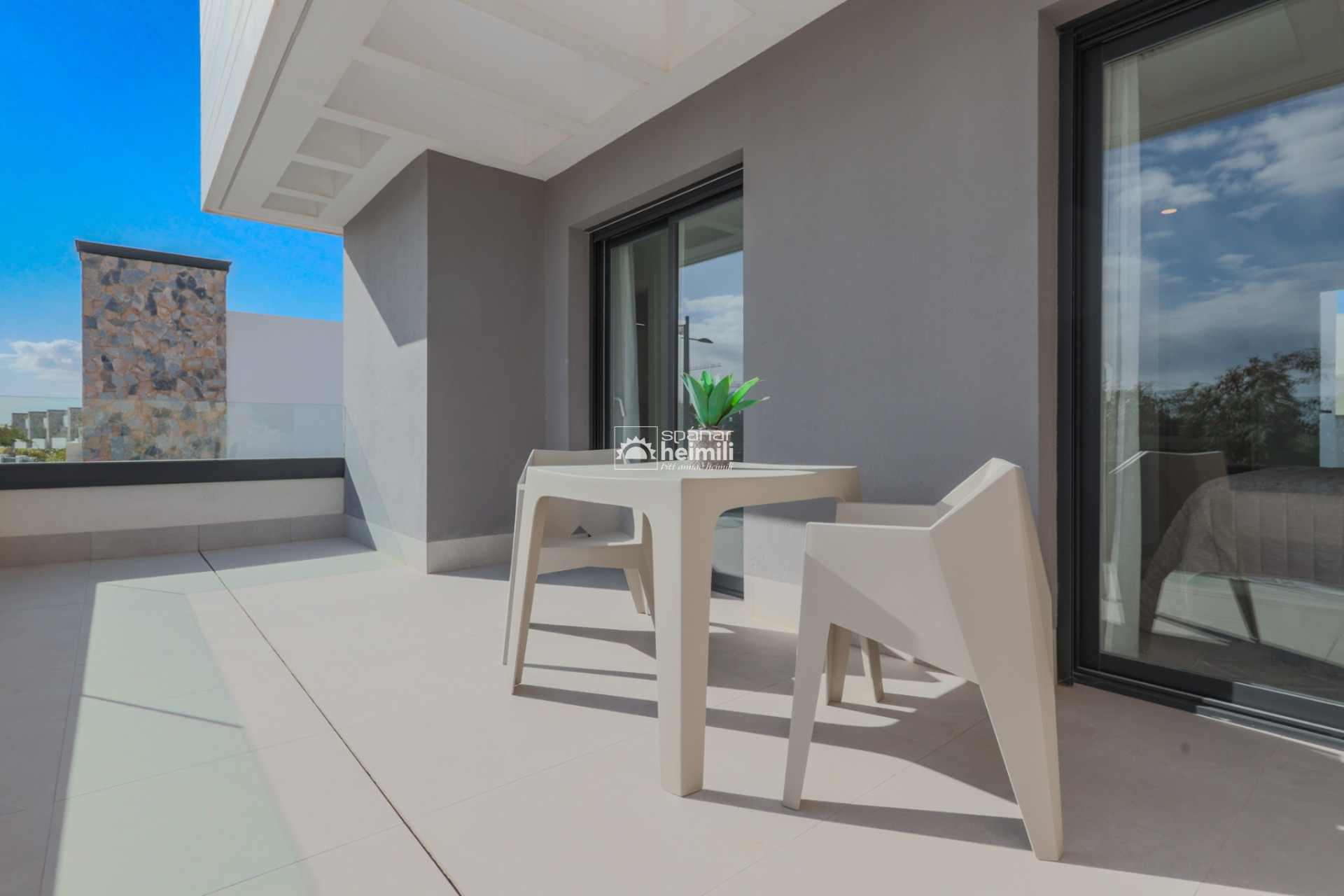 Nybyggeri - Villa -
Santa Rosalia