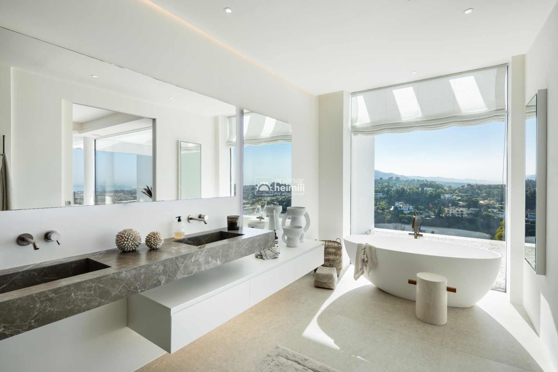 Nýbygging - Einbýli -
Malaga - Marbella