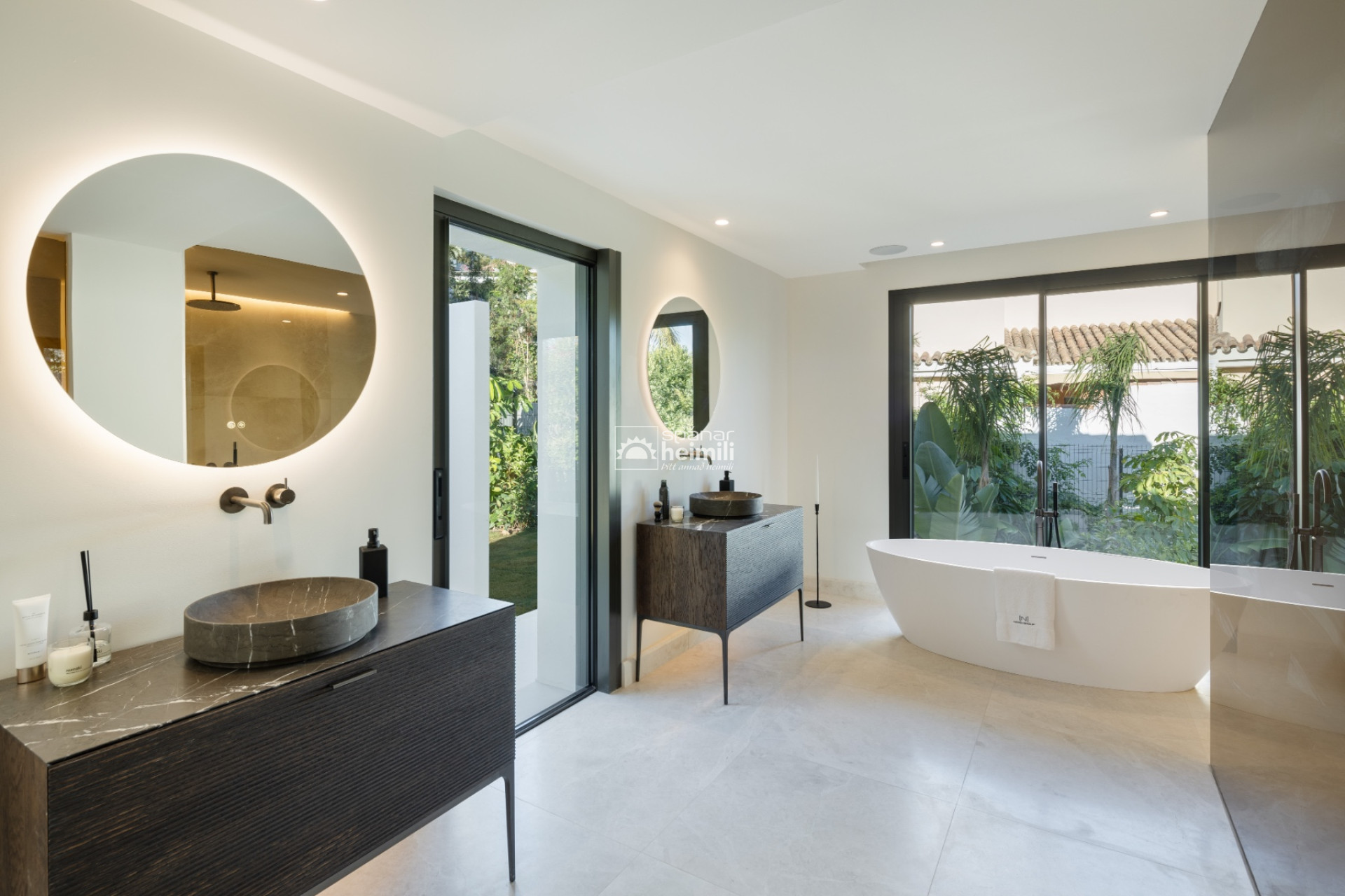 Nýbygging - Einbýli -
Malaga - Marbella