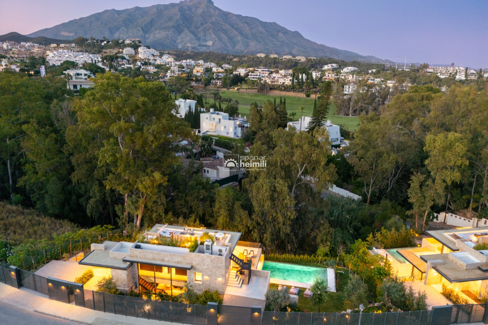 Nýbygging - Einbýli -
Malaga - Marbella