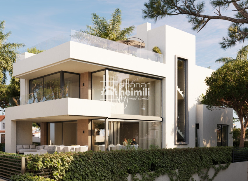Nýbygging - Lóð -
Málaga/Marbella - Málaga