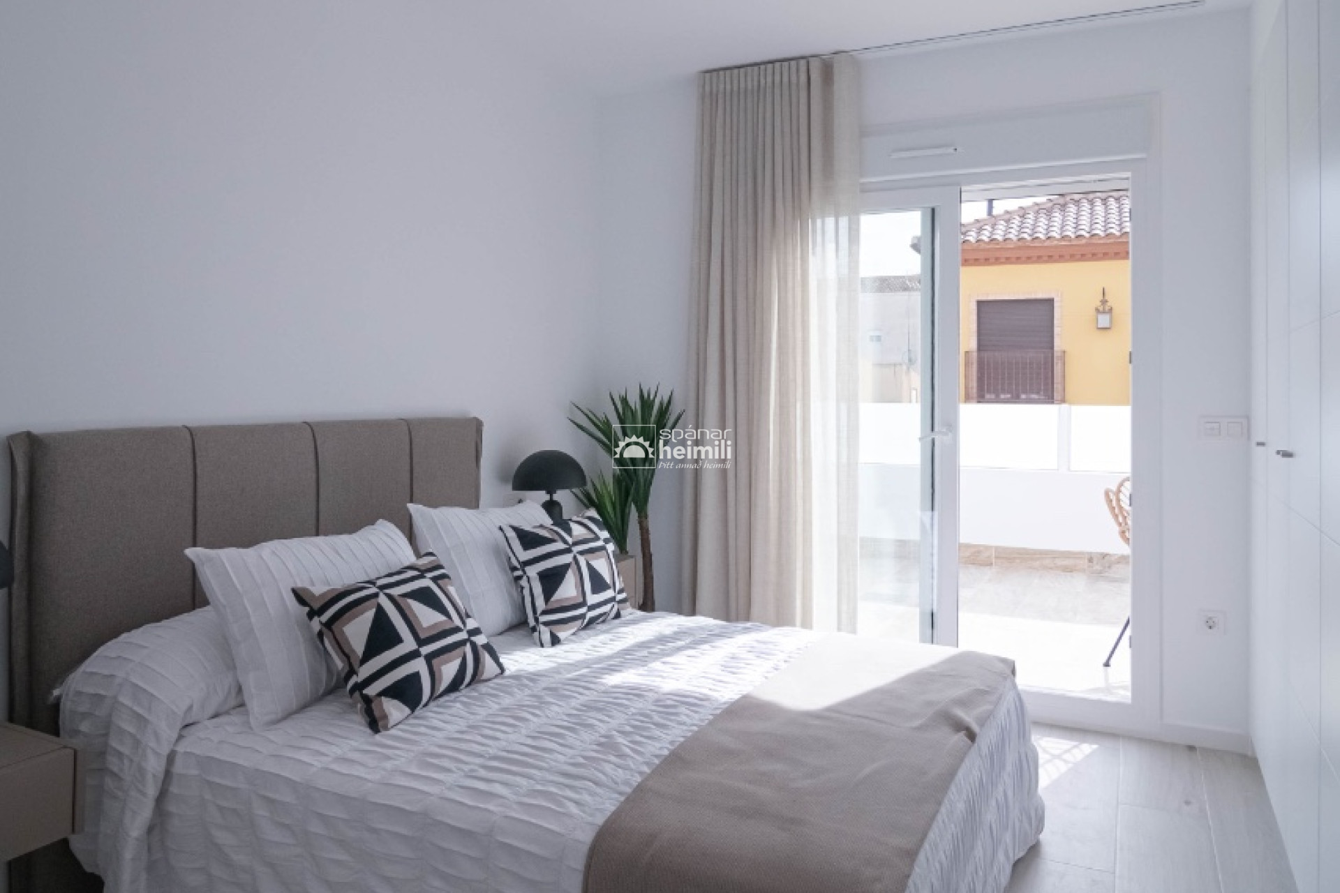 Obra nueva - Adosado -
Sucina