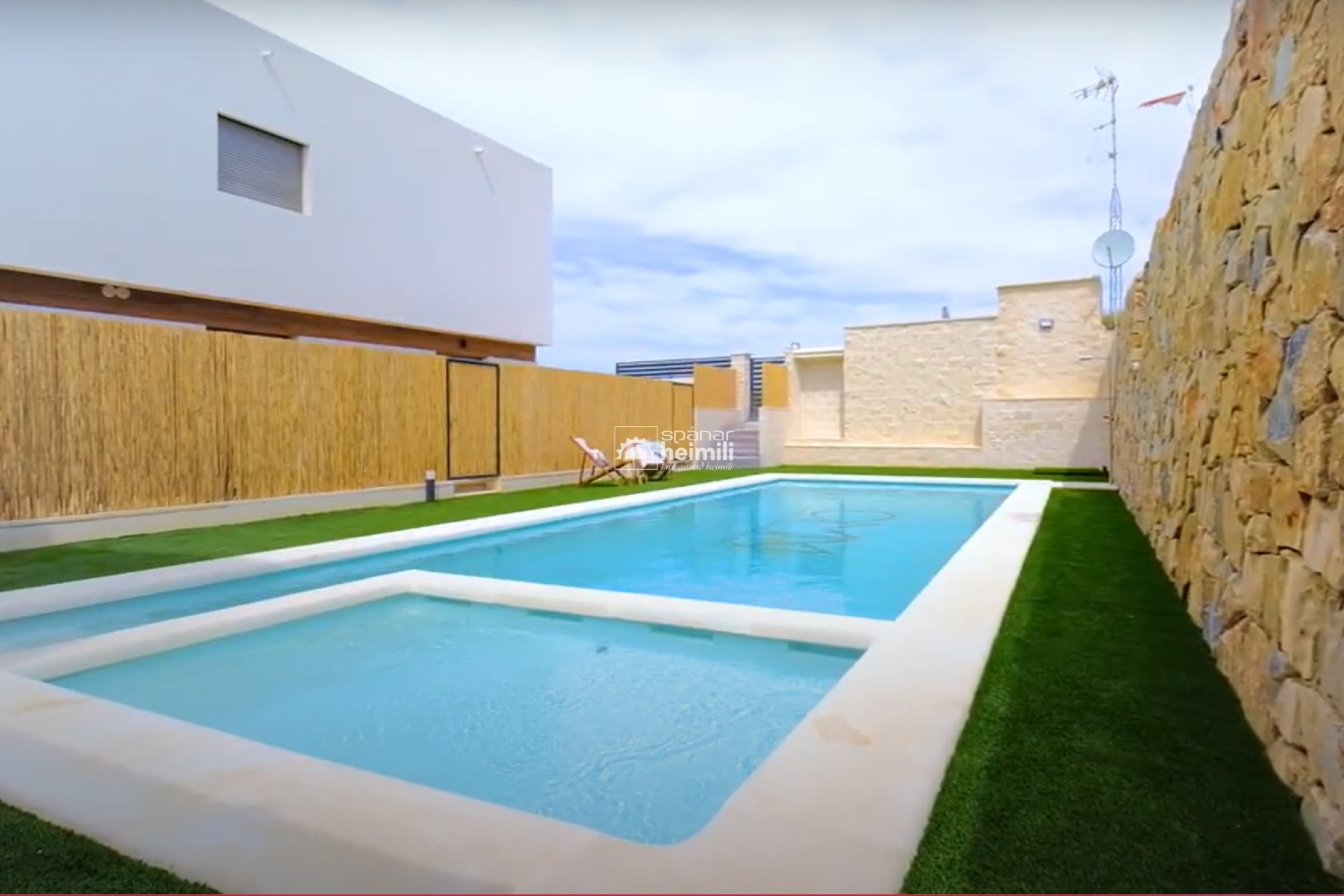 Obra nueva - Adosado -
Villamartin