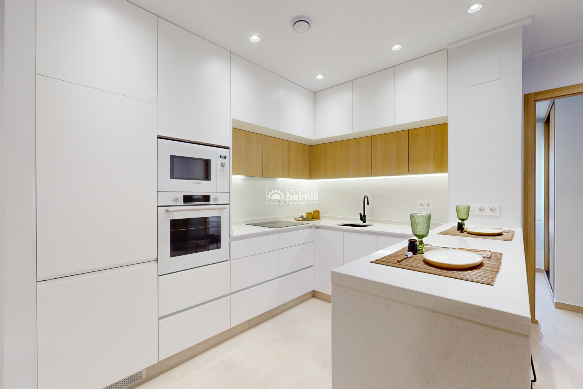 Obra nueva - Apartamento -
El Raso