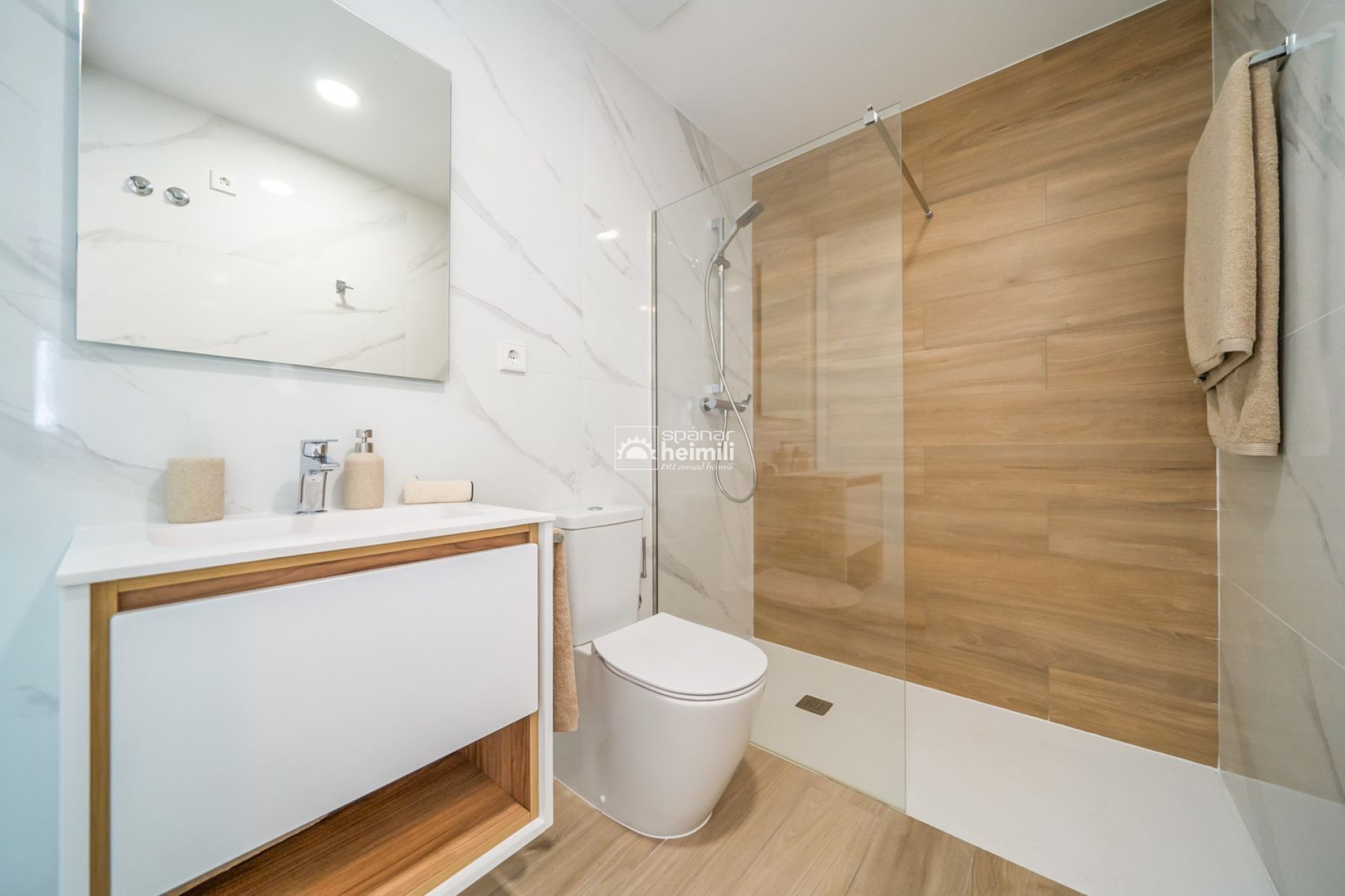 Obra nueva - Apartamento en dúplex -
Vistabella