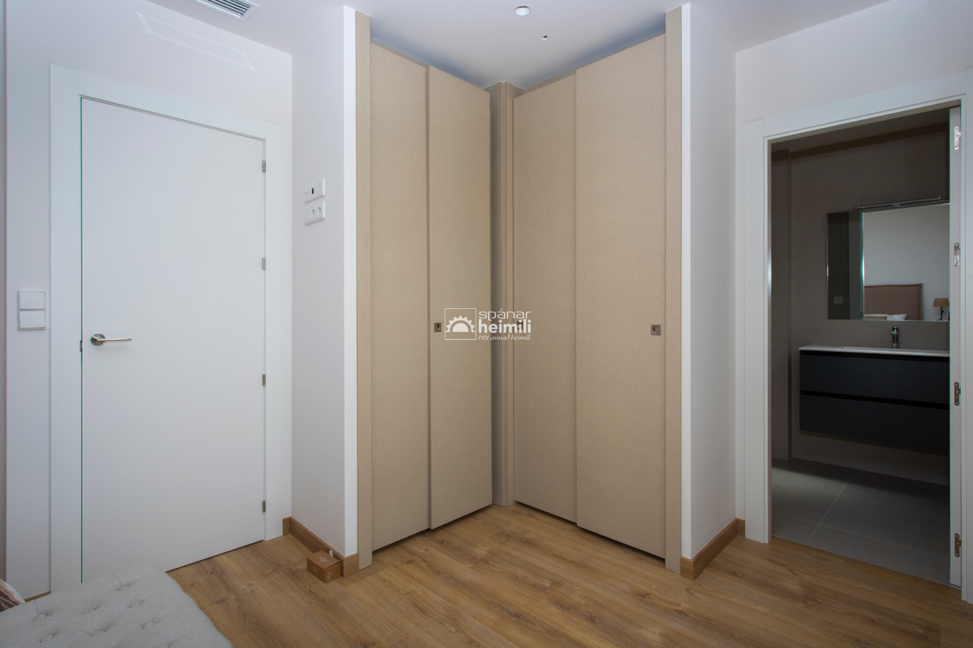 Obra nueva - Bungalow -
Alicante og nærsvæði