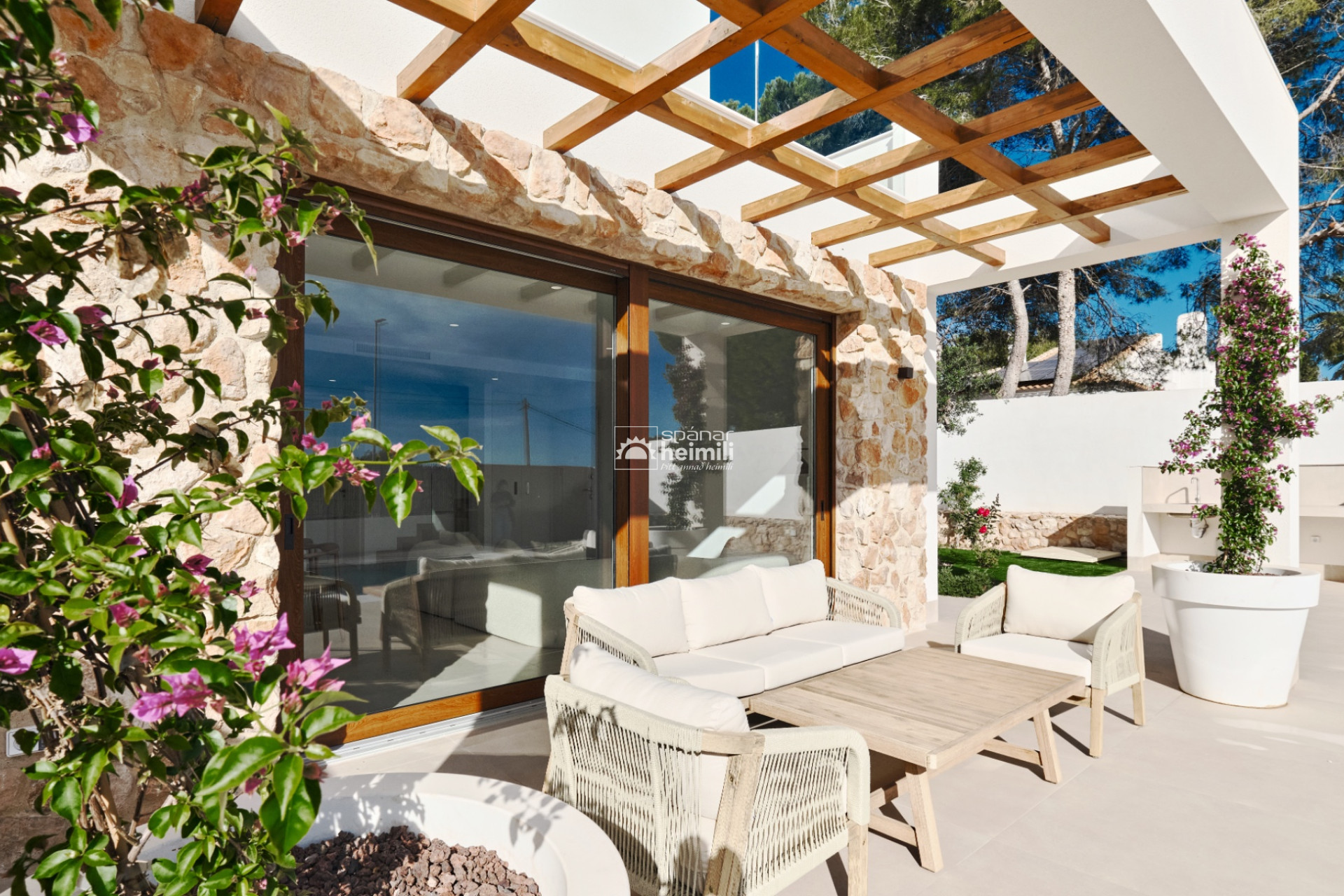 Obra nueva - Casa semi-adosada -
Cabo Roig