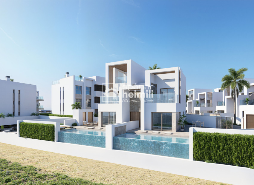 Obra nueva - Casa semi-adosada -
Los Alcazares