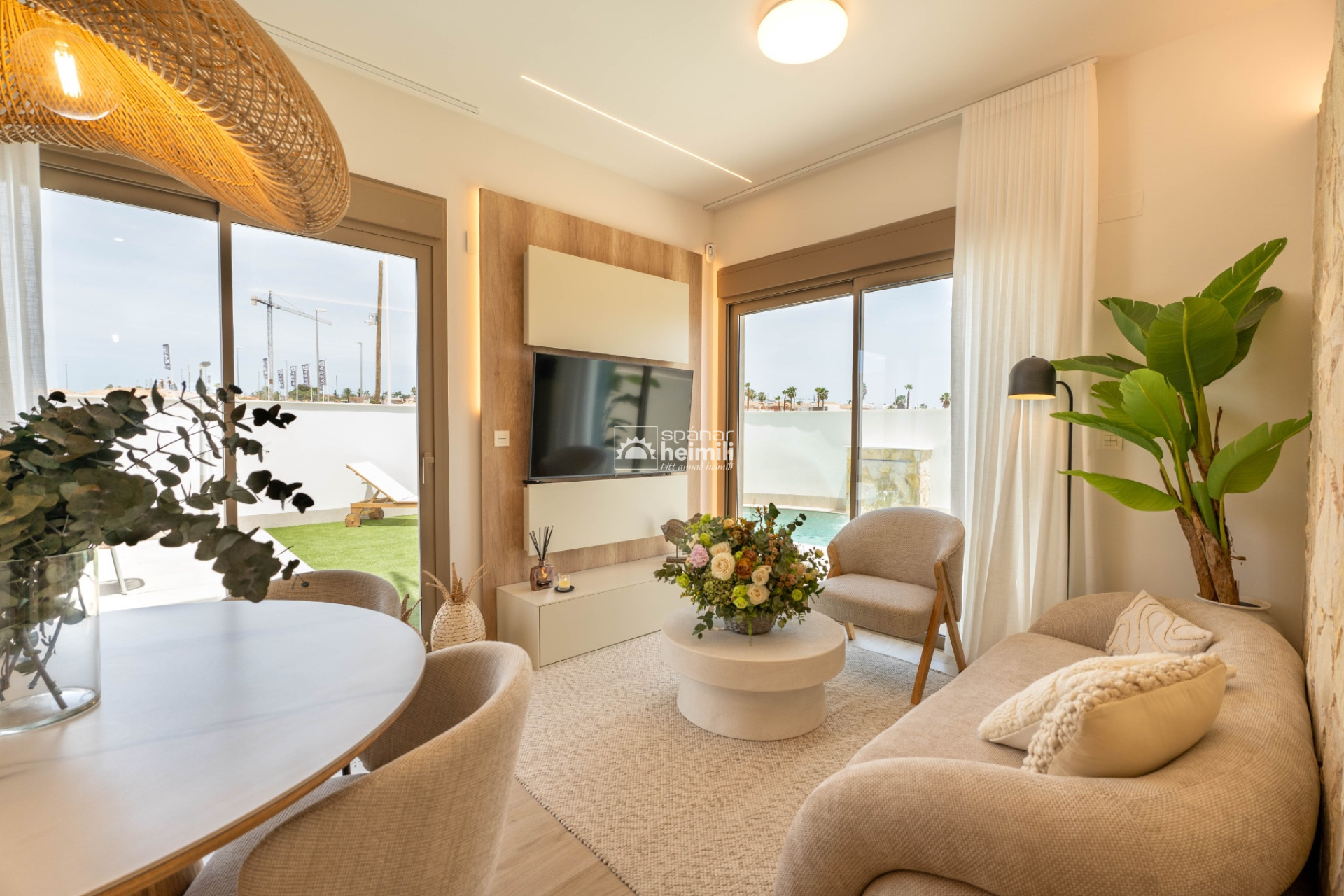 Obra nueva - Casa semi-adosada -
Los Alcazares