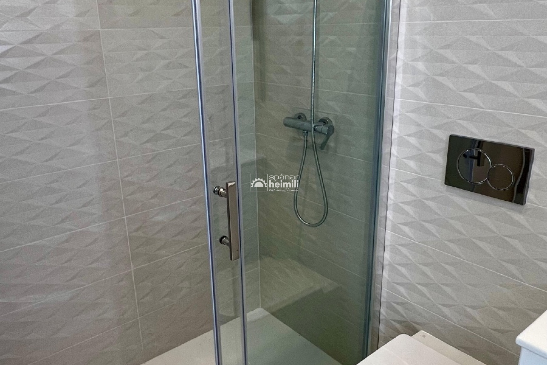 Obra nueva - Casa semi-adosada -
Polop de la Marina  - polop