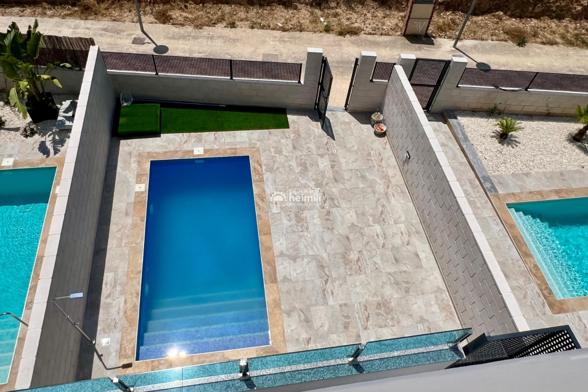 Obra nueva - Casa semi-adosada -
Polop de la Marina  - polop