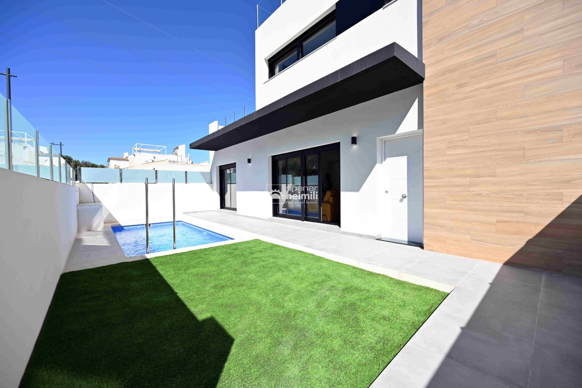 Obra nueva - Casa semi-adosada -
Villamartin
