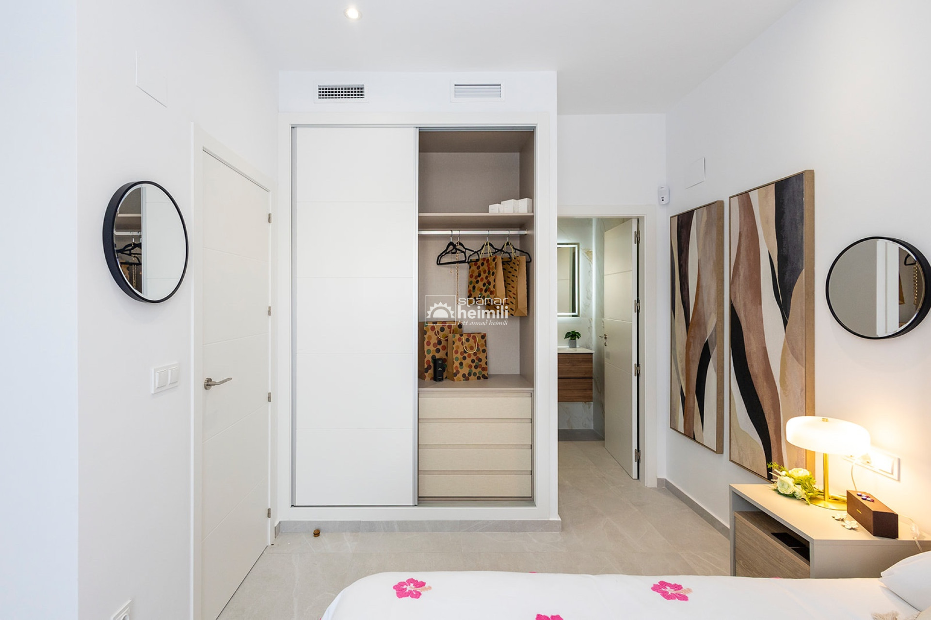 Obra nueva - Casa semi-adosada -
Vistabella