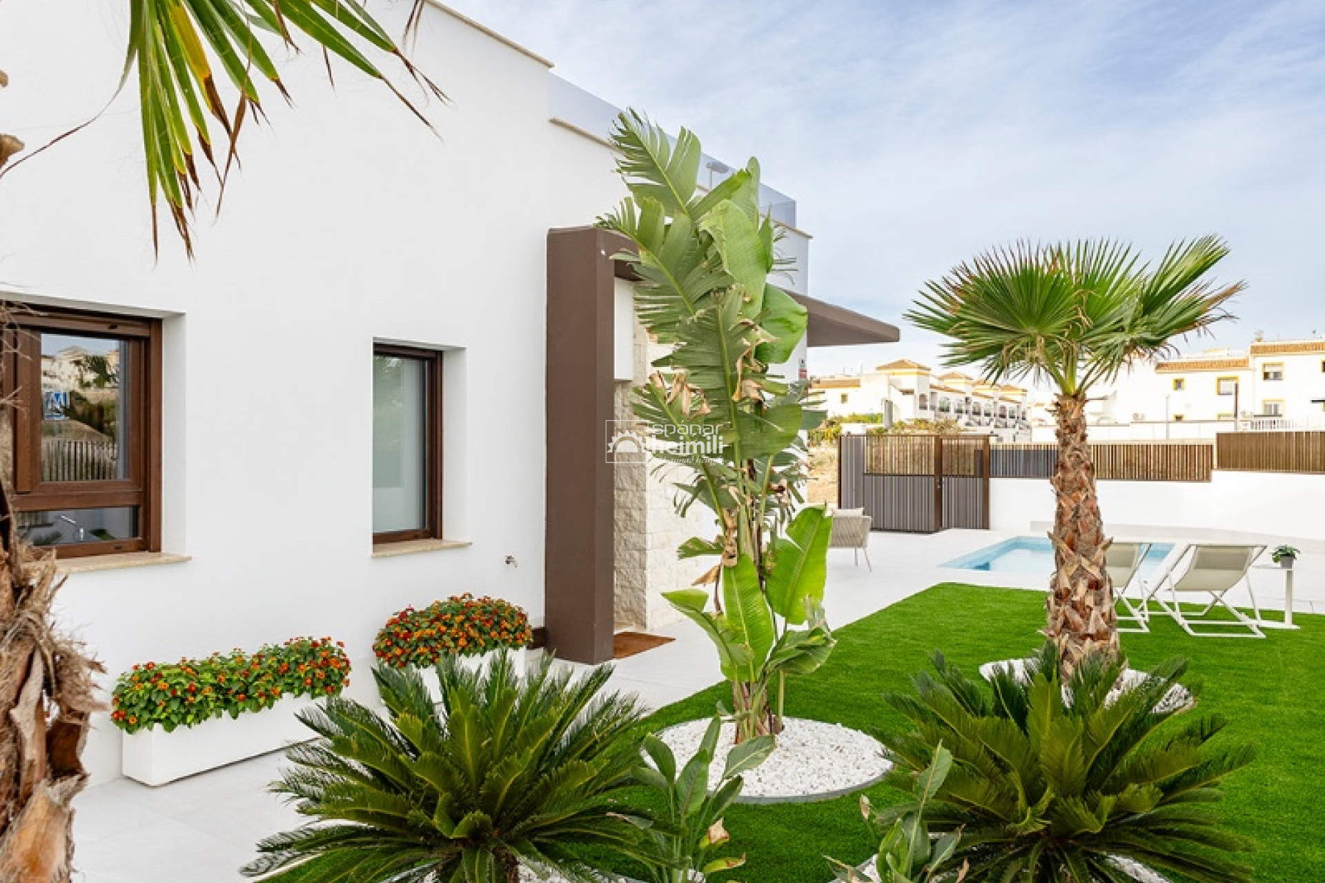 Obra nueva - Casa semi-adosada -
Vistabella