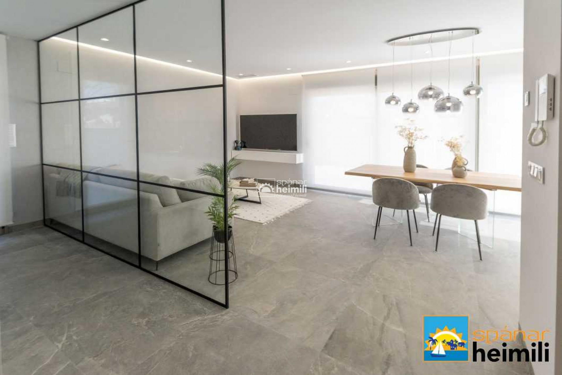 Obra nueva -  -
Pilar de la Horadada