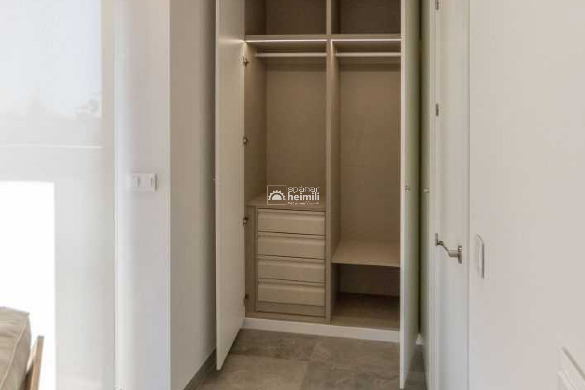 Obra nueva -  -
Pilar de la Horadada