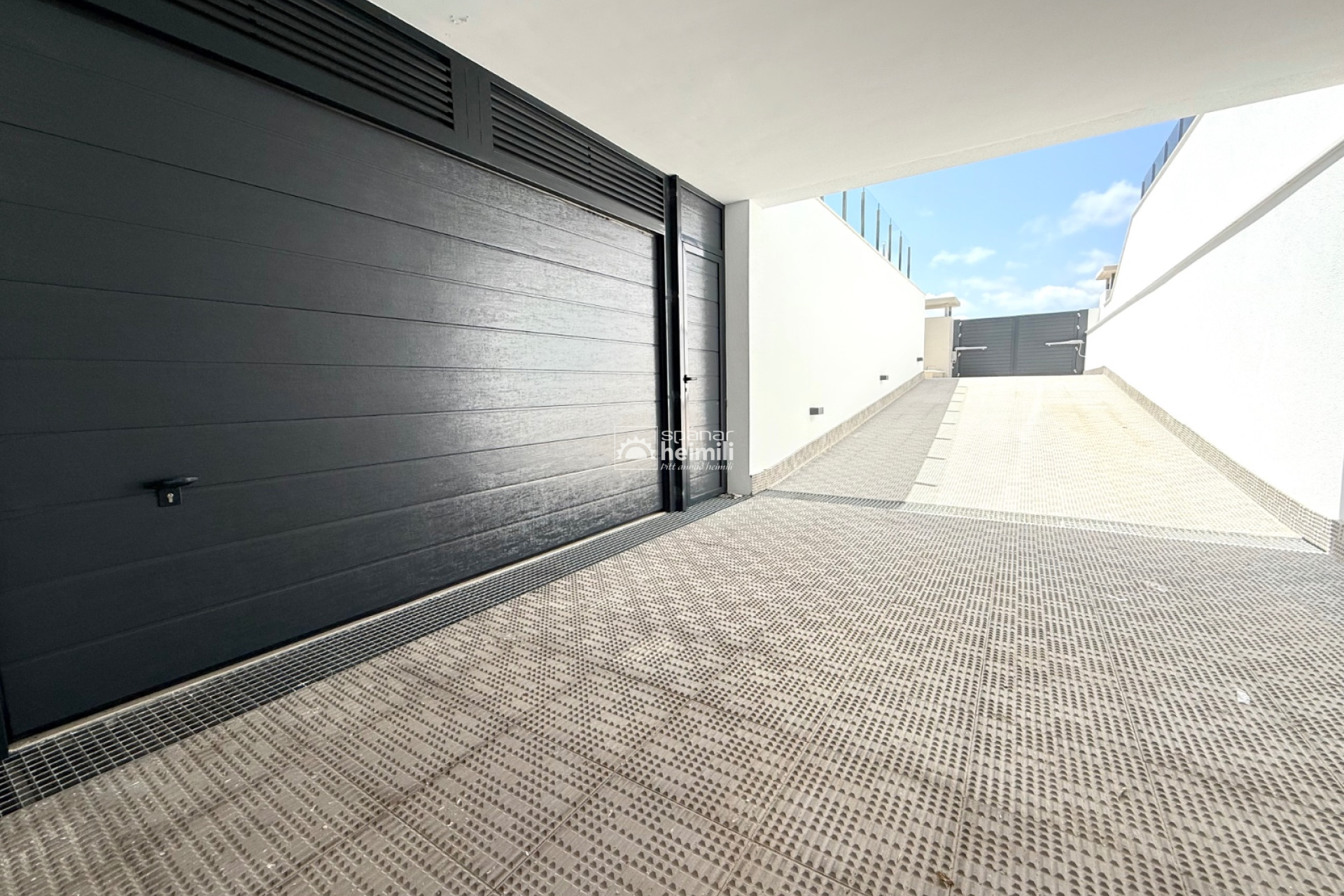 Obra nueva - Villa -
Campoamor/Las Ramblas