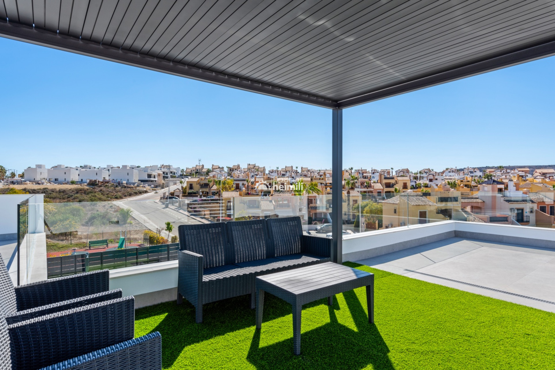 Obra nueva - Villa -
La Finca